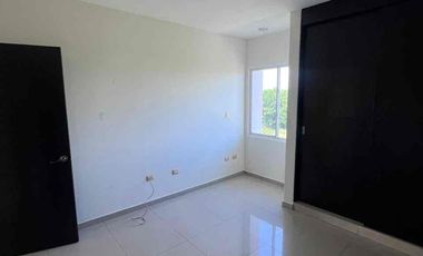SE RENTA CASA EN MARALAGO RESIDENCIAL