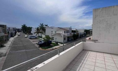 SE RENTA CASA EN MARALAGO RESIDENCIAL