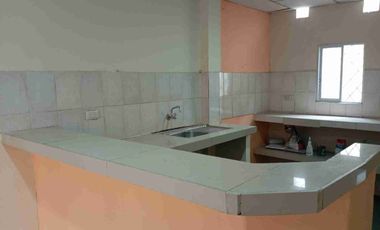 Renta de casa de 1 planta Mucho Lote 1 cerca de colegio Mundial