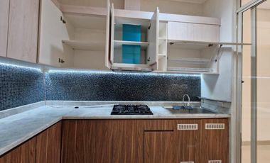 Disewa Rumah 2 Lantai Siap Huni Semi Furnished Green Lake City Duri Kosambi Jakarta Barat