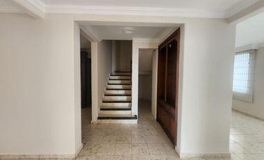 SE VENDE PENTHOUSE CABECERA