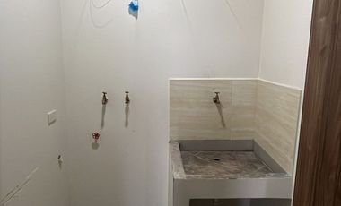 Se alquila departamento moderno de 2 dormitorios - San Martin y la 11va