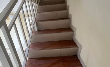 Rumah Golden Palm Dijual Harga Murah Siap Huni Sudah Renovasi 2,5 Lantai Kalideres Jakarta Barat