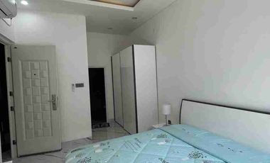 Dijual /Disewakan Rumah 2 Lt Furnish kebon jeruk