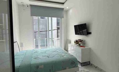Dijual /Disewakan Rumah 2 Lt Furnish kebon jeruk