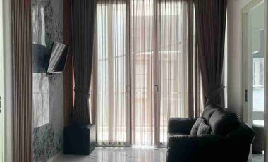 Dijual /Disewakan Rumah 2 Lt Furnish kebon jeruk