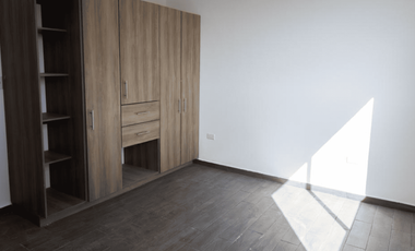 Casa en venta por la La Radial, Cholula