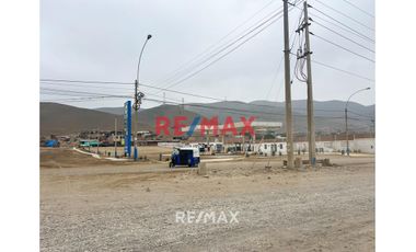 Local Industrial En Esquina - Zona Industrial | A 25 Minutos Del Aeropuerto | Parque Porcino Ventanilla