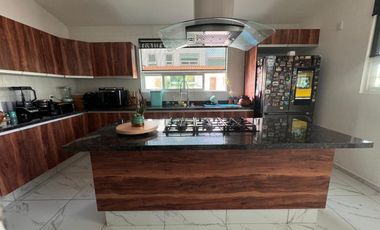 CASA EN VENTA EN METEPEC