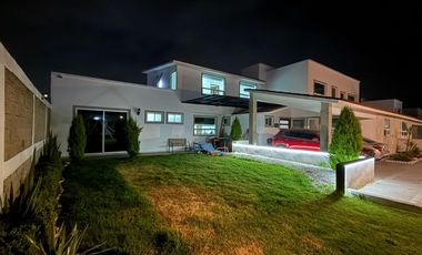 CASA EN VENTA EN METEPEC