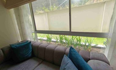 VENDO ACOGEDOR DEPARTAMENTO CON TRES HABITACIONES, DOS PARQUEADEROS