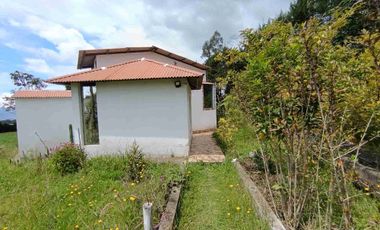 RENTO FINCA EN EL QUINCHE 2.500 MTS MAS CASA