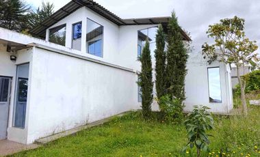 RENTO FINCA EN EL QUINCHE 2.500 MTS MAS CASA