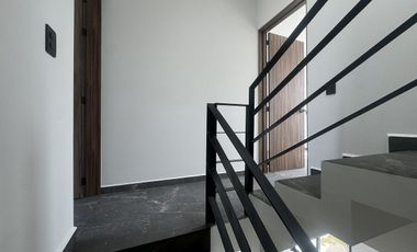 Casa en Renta en Zenith, Real de Valdepeñas ,3 Recámaras y Roof Top