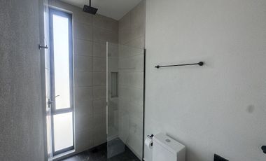 Casa en Renta en Zenith, Real de Valdepeñas ,3 Recámaras y Roof Top