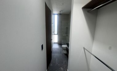 Casa en Renta en Zenith, Real de Valdepeñas ,3 Recámaras y Roof Top