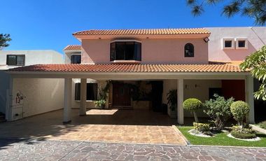 Renta de casa en privada lomas cuarta seccion