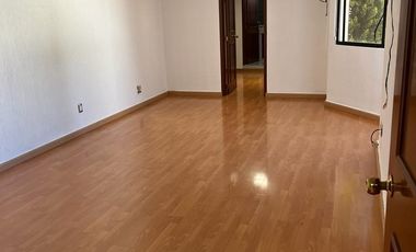 Renta de casa en privada lomas cuarta seccion