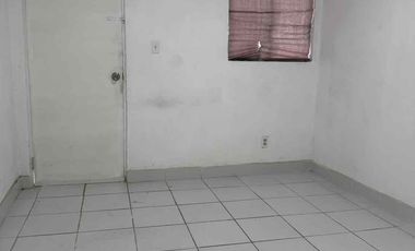 Renta de departamento a una cuadra de blvd Salinas, 5 y 10, Tijuana