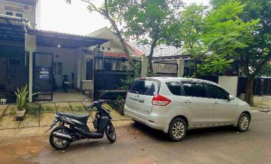 RUMAH SIAP HUNI SEMI FURNISH DI KENCANA LOKA BSD TANGSEL