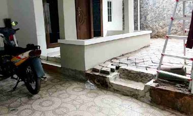 RUMAH SIAP HUNI SEMI FURNISH DI KENCANA LOKA BSD TANGSEL