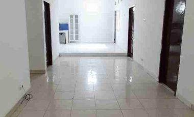 RUMAH SIAP HUNI SEMI FURNISH DI KENCANA LOKA BSD TANGSEL