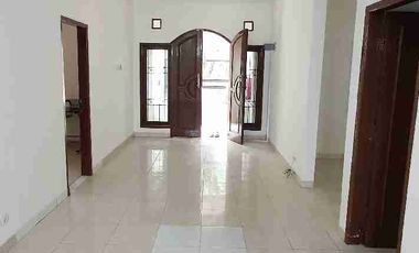 RUMAH SIAP HUNI SEMI FURNISH DI KENCANA LOKA BSD TANGSEL