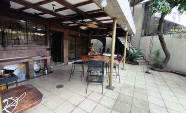 Vendo casa  familiar amplia en alborada 11et lista para habitar.