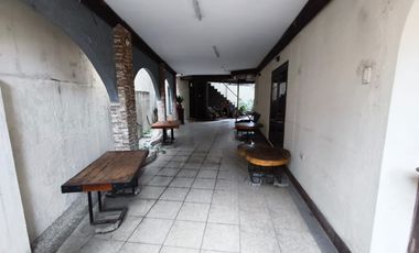 Vendo casa  familiar amplia en alborada 11et lista para habitar.