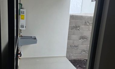 CASA DE AUTOR NUEVA EN VENTA