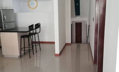 Venta o Permuta Casa en la Circunvalar Pereira / Casa Comercial en Pereira (3 locales 1 apartamento 265 m2) / Recibo Toyota TXL o propiedades Pereira