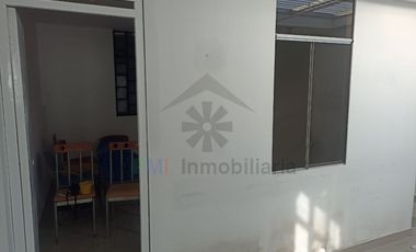 VENTA DE CASA COMERCIAL MUY CERCA AL PARQUE PRINCIPAL DE PIMENTEL