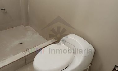VENTA DE CASA COMERCIAL MUY CERCA AL PARQUE PRINCIPAL DE PIMENTEL
