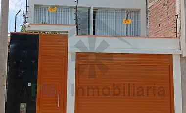 VENTA DE CASA EN URBANIZACIÓN LA ENSENADA Y CERCA DE LA UNIVERSIDAD SIPÁN