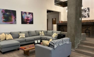 ALQUILER | CASA DE CAMPO EN CONDOMINIO | PUCUSANA | 4 DORMITORIOS | 6 BAÑOS | AMOBLADA Y EQUIPADA | PISCINA | TERRAZA | JARDINES | CLUB HOUSE