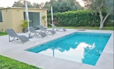 ALQUILER | CASA DE CAMPO EN CONDOMINIO | PUCUSANA | 4 DORMITORIOS | 6 BAÑOS | AMOBLADA Y EQUIPADA | PISCINA | TERRAZA | JARDINES | CLUB HOUSE