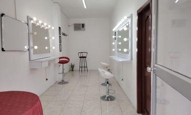 Local Comercial de alquiler en Urbanor, Norte de Guayaquil, 25 m2.