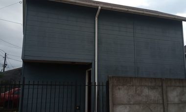 Estupenda Propiedad en tranquilo y Consolidado Barrio