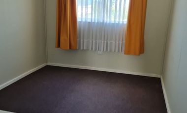 Estupenda Propiedad en tranquilo y Consolidado Barrio