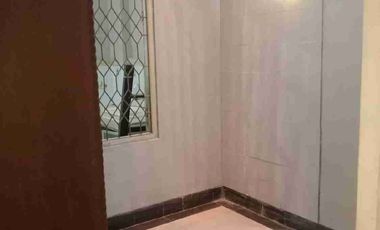 Sewa rumah metland puri dekat exit tol