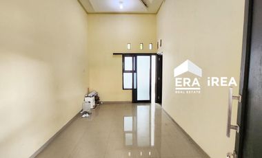 RUMAH DIJUAL DI SOLO DEKAT TAMAN JAYA WIJAYA, KAMPUS AUB