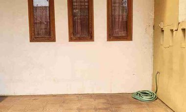 Rumah Asri di Jual 500M2