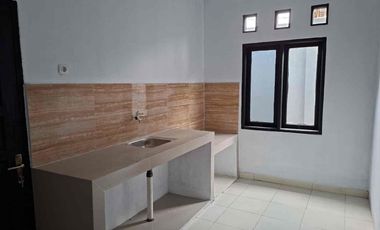 disewakan rumah / tempat usaha lokasi strategis furnish
