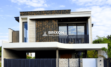 High-End 4-Bedroom Modern House for Sale In San Fernando Pampanga
