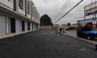 DIJUAL MURAH!! Ruko Baru Siap Usaha Di Lokasi Strategis Bebas Banjir