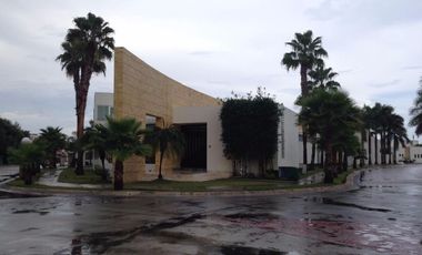 CASA EN VENTA EN CANCÚN, RESIDENCIAL VILLA MAGNA