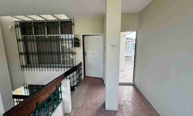 Venta de casa esquinera en Kennedy, cerca al parque