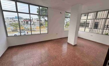 Venta de casa esquinera en Kennedy, cerca al parque