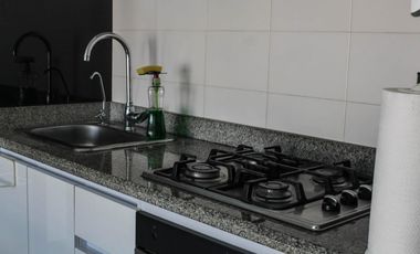 HERMOSO Y AMPLIO APARTAMENTO 