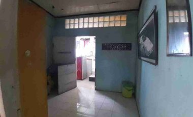 Rumah bisa untuk usaha tengah kota strategis